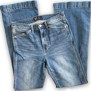 GAP Denim Flare in great condition!
